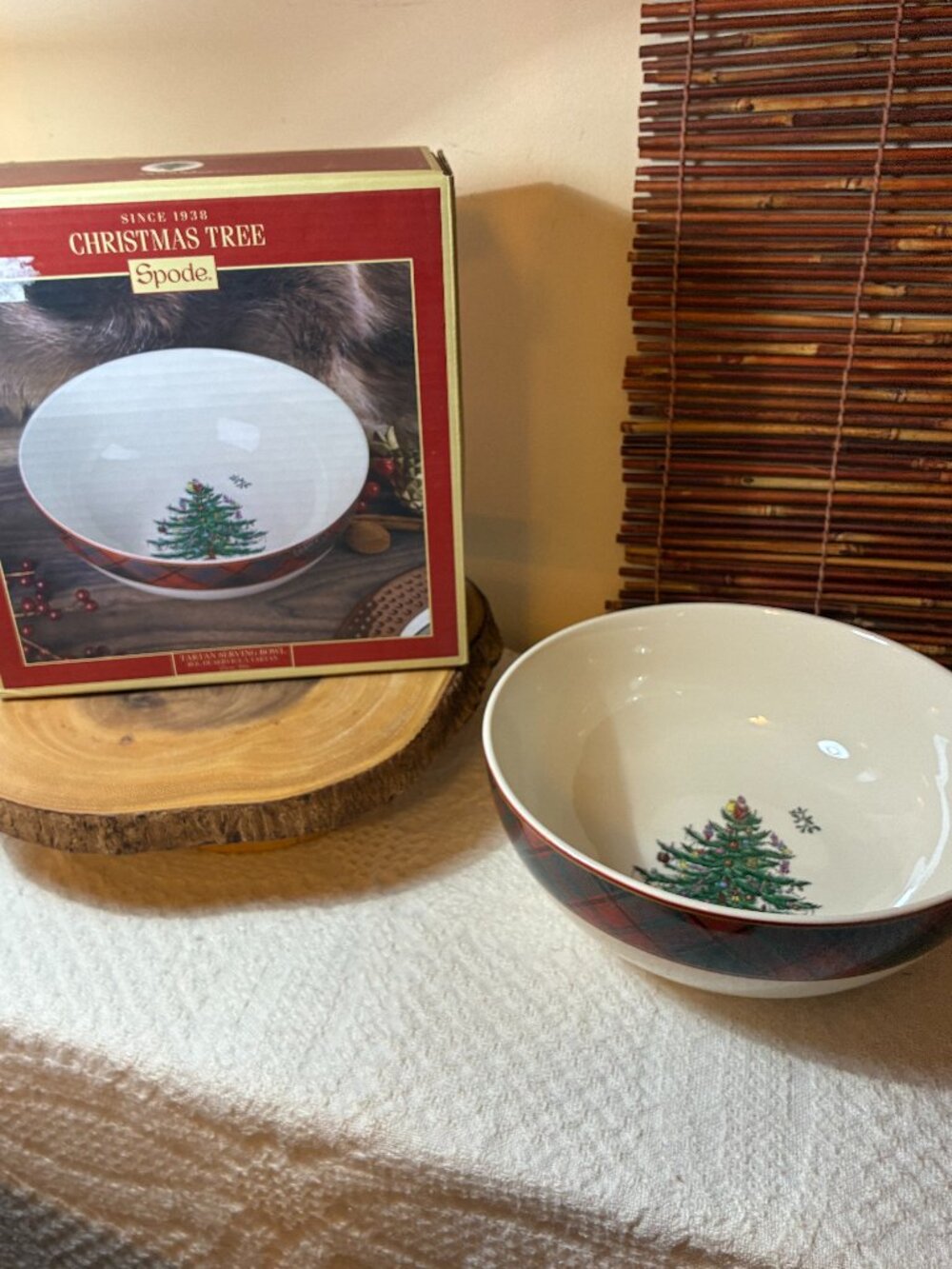 Spode Christmas Tree Tartan Plaid 10" Serving Bowl